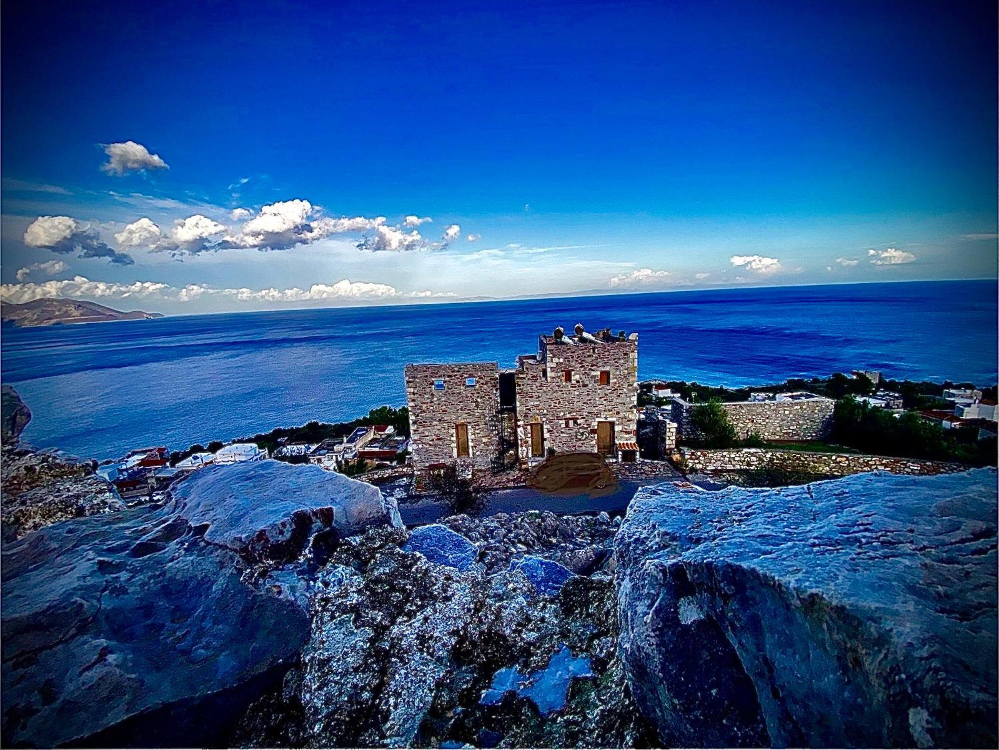 Hotel Castle Rizaraki à Kokkala Extérieur photo